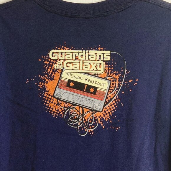 Guardians of Galaxy Mission T-shirt, Drax,  Do you Need a Hug - 2 sided, size M - Picture 6 of 6